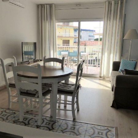 Mont-Roig Apartment كامبريلس المظهر الخارجي الصورة